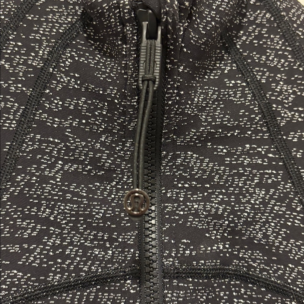 Lululemon define jacket - Picture 2 of 7